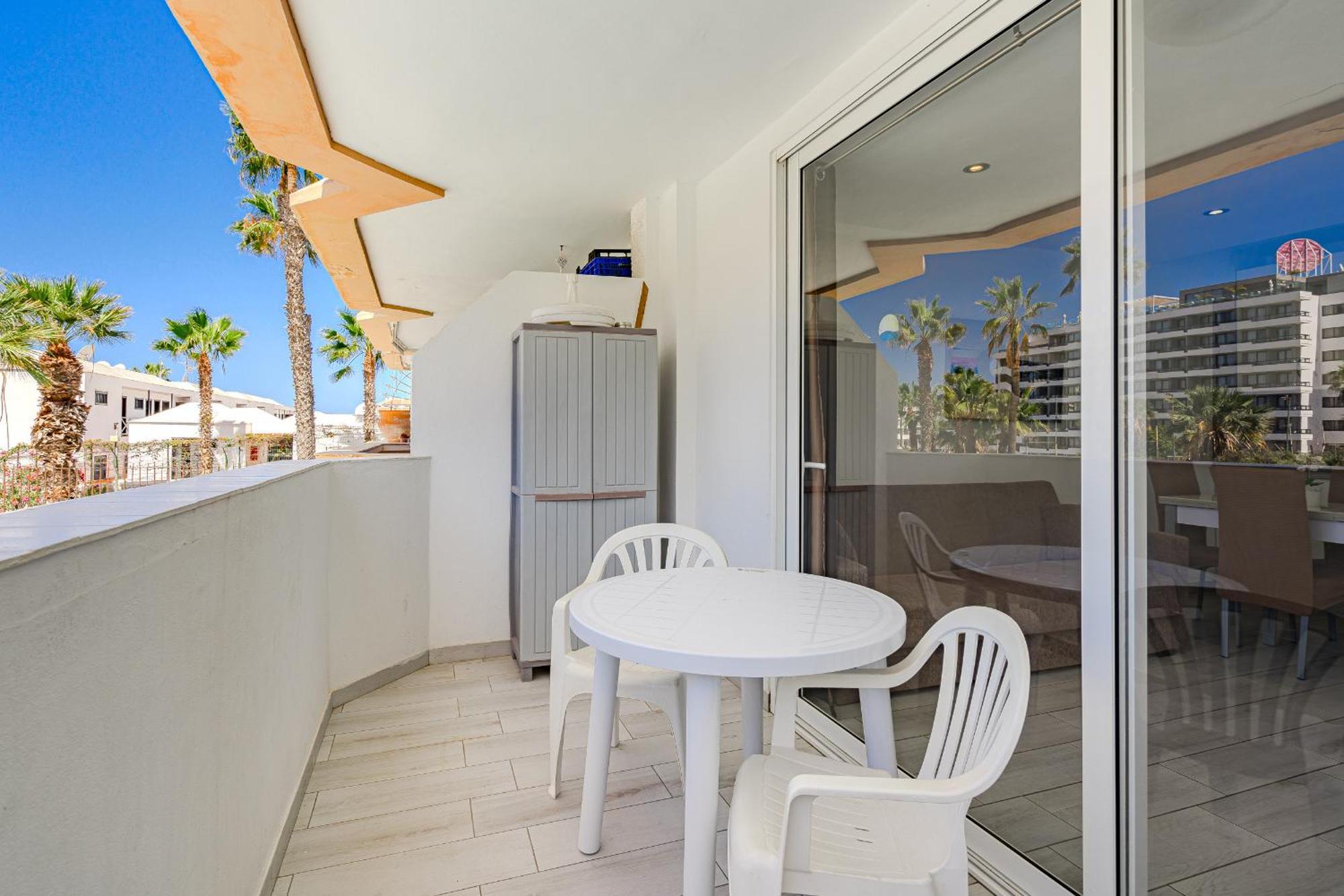 Un dormitorio en Playa de las Américas Costa Adeje  Esterno foto